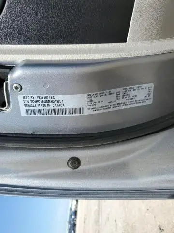 2021 CHRYSLER VOYAGER LXI  