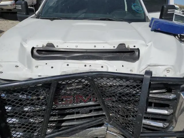 2024 GMC SIERRA K2500 SLE  