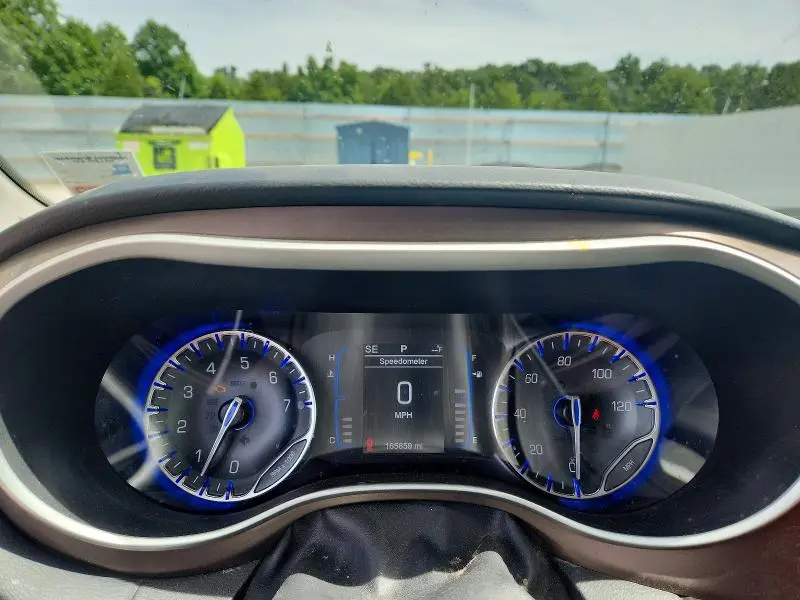 2017 CHRYSLER PACIFICA TOURING L  