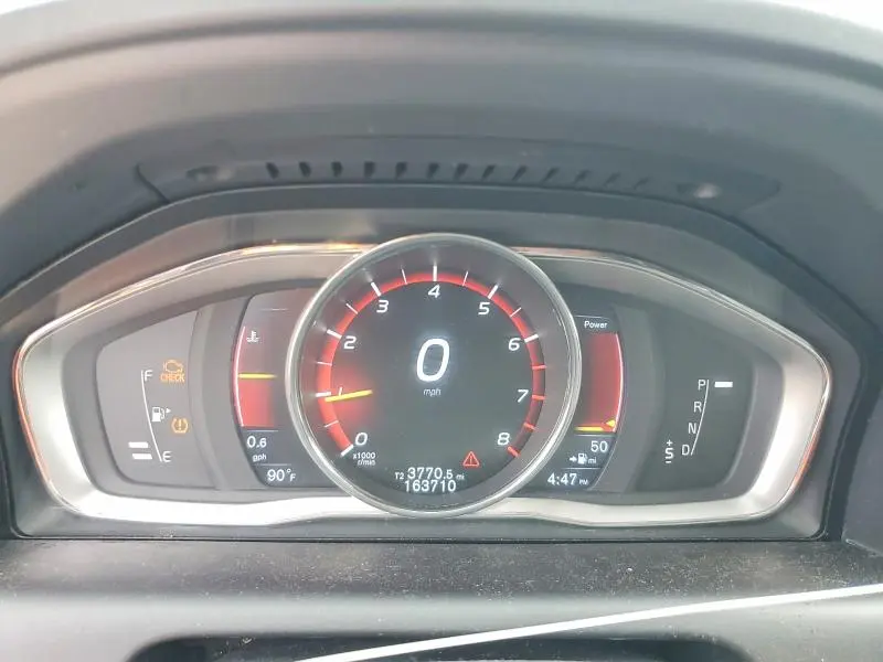 2016 VOLVO XC60 T6 PREMIER  