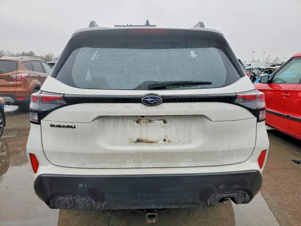 2025 SUBARU FORESTER   