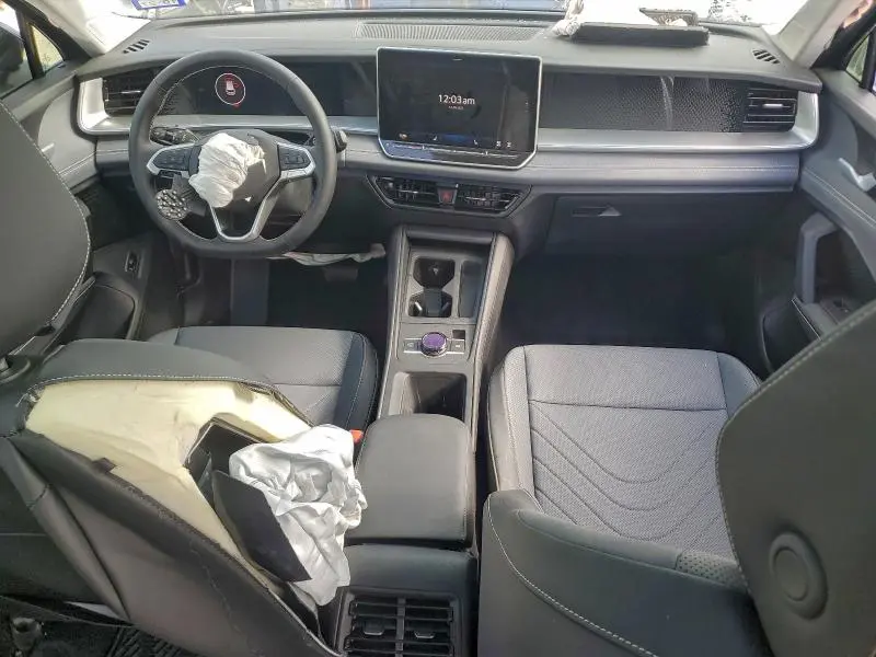 2025 VOLKSWAGEN TIGUAN SE  