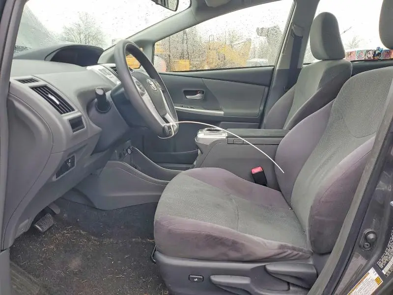 2012 TOYOTA PRIUS V THREE  