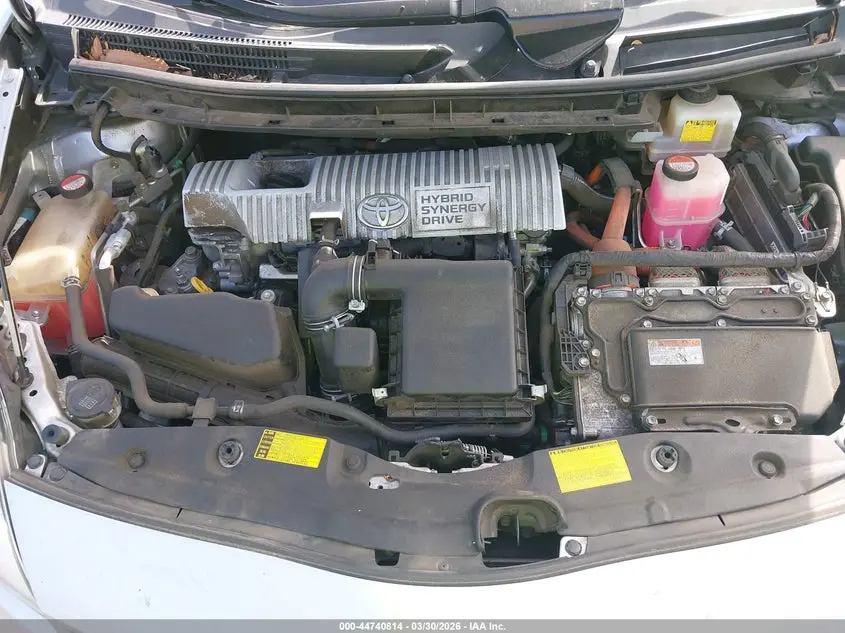 2014 TOYOTA PRIUS FOUR