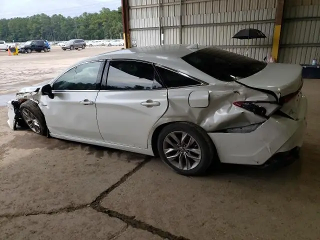 2021 TOYOTA AVALON XLE  