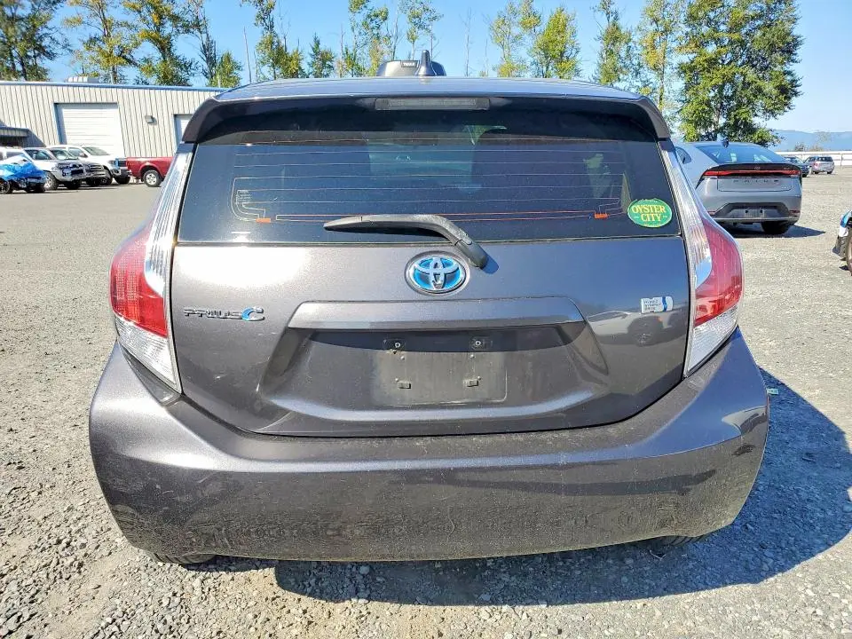 2015 TOYOTA PRIUS C TWO  