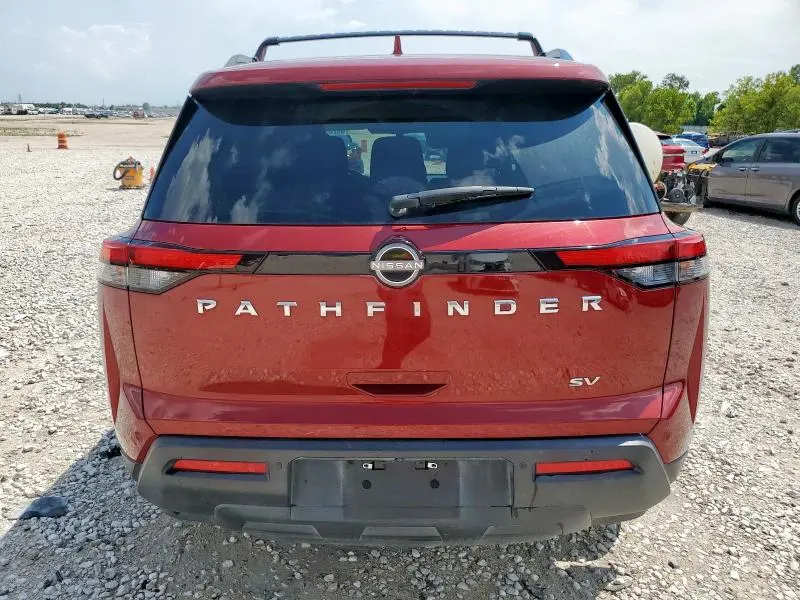 2022 NISSAN PATHFINDER SV  
