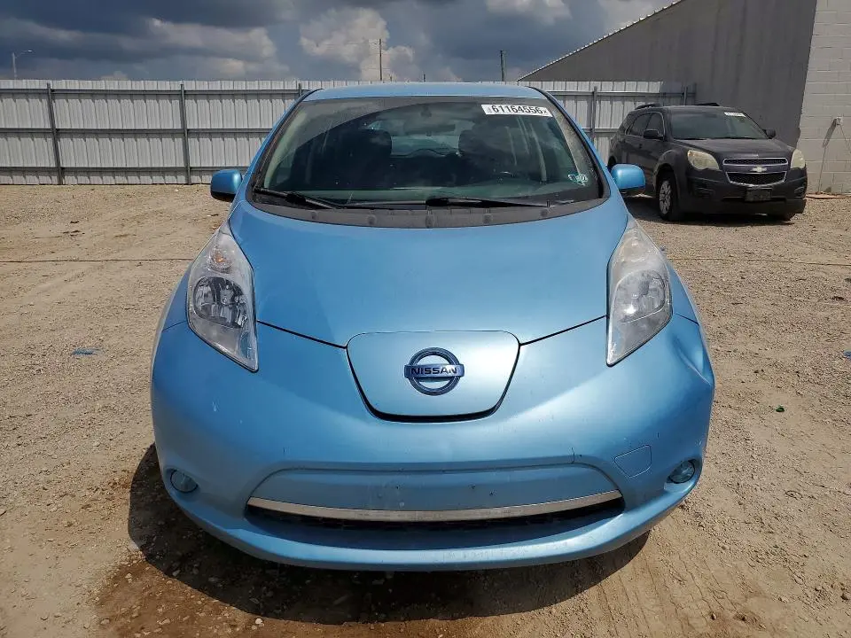 2015 NISSAN LEAF S  