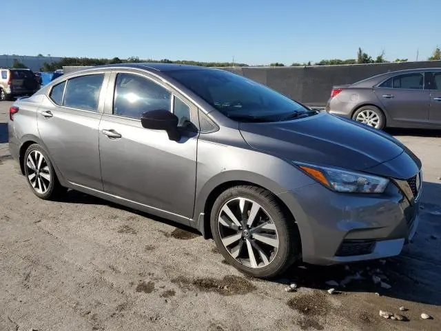 2022 NISSAN VERSA SR  