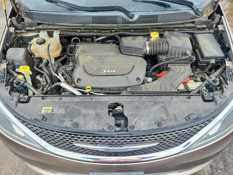 2017 CHRYSLER PACIFICA TOURING L  