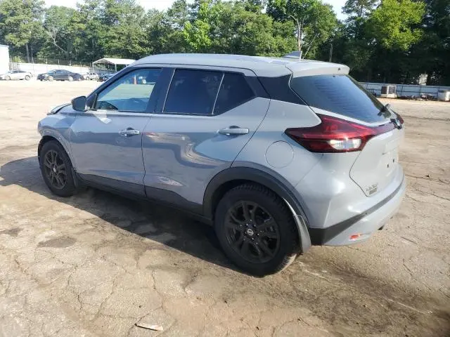 2021 NISSAN KICKS SV  