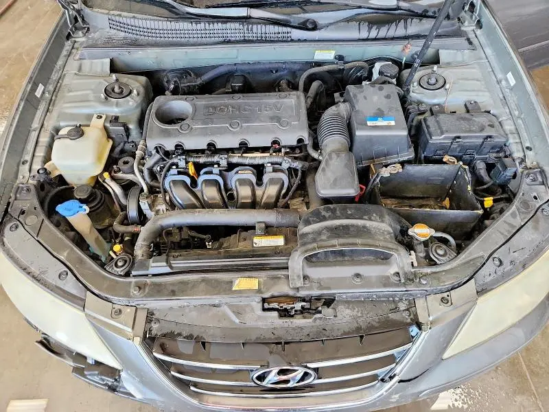2010 HYUNDAI SONATA GLS  