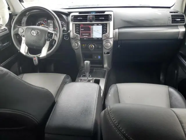 2022 TOYOTA 4RUNNER SR5  