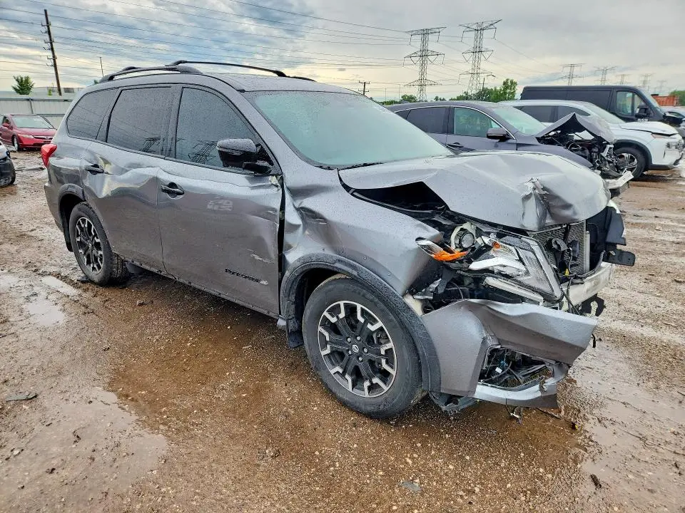 2020 NISSAN PATHFINDER SL  