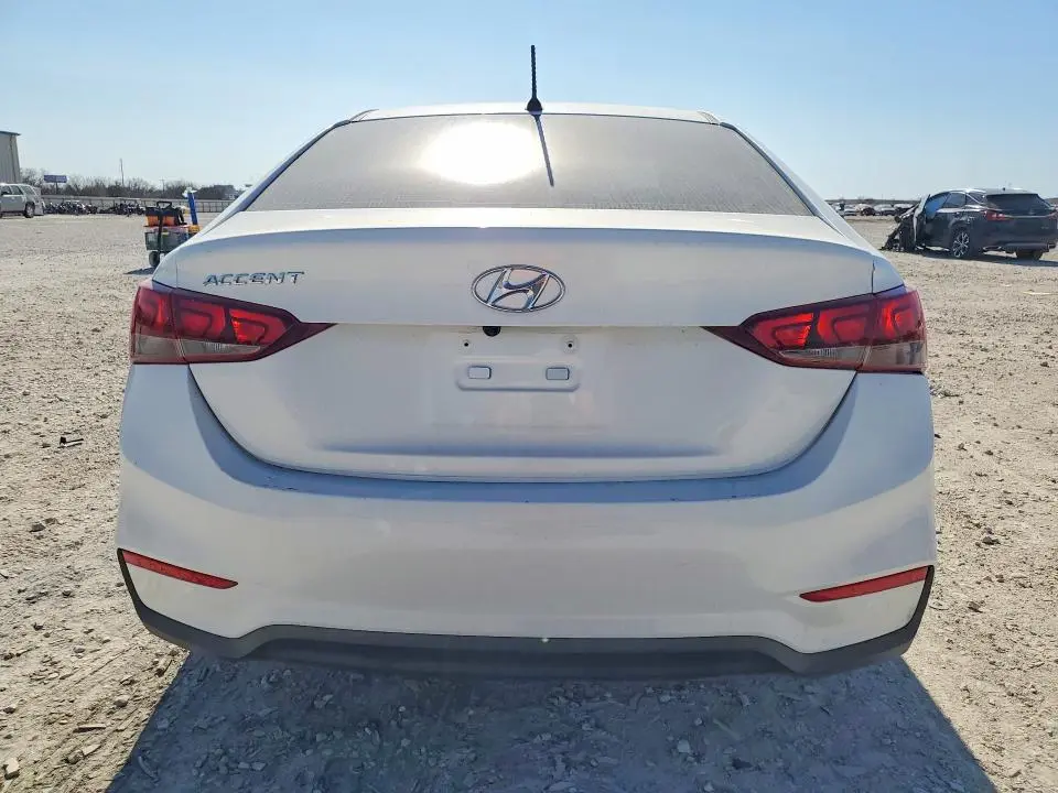 2021 HYUNDAI ACCENT SE  