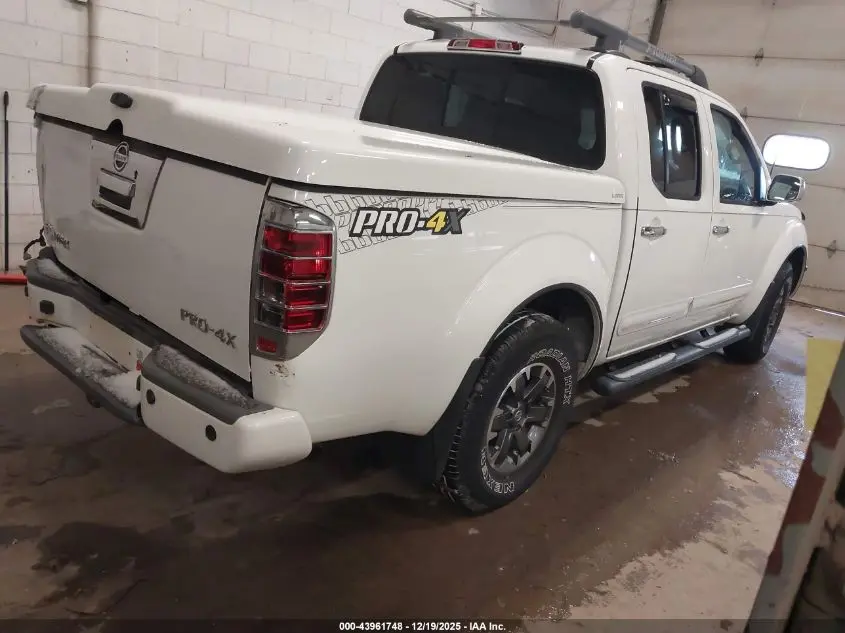 2015 NISSAN FRONTIER PRO-4X