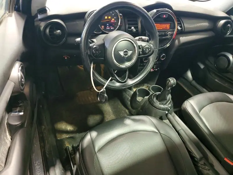 2015 MINI COOPER   