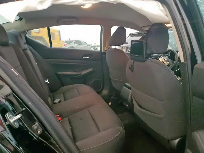 2019 NISSAN ALTIMA S  