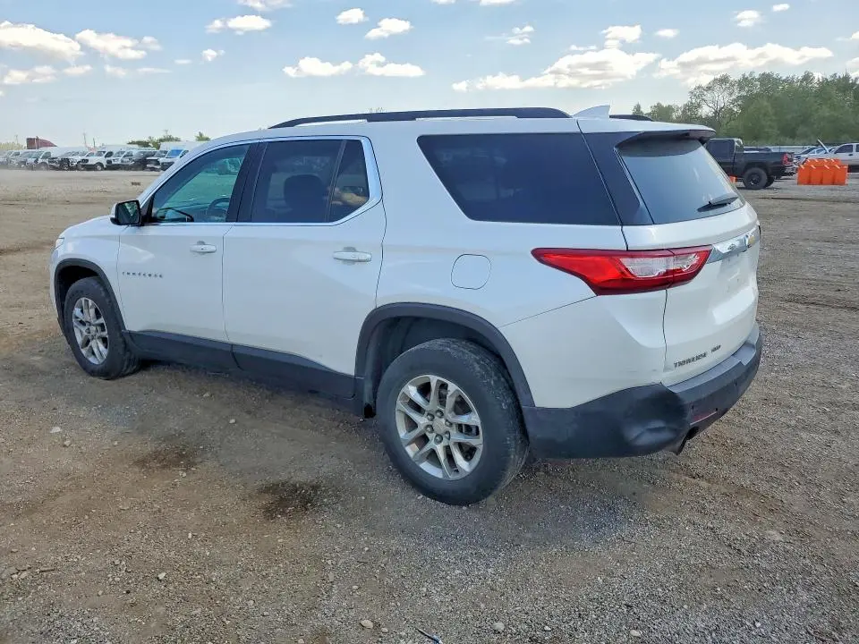 2021 CHEVROLET TRAVERSE LT  