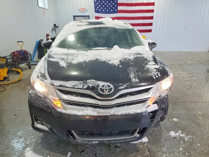 2013 TOYOTA VENZA LE  