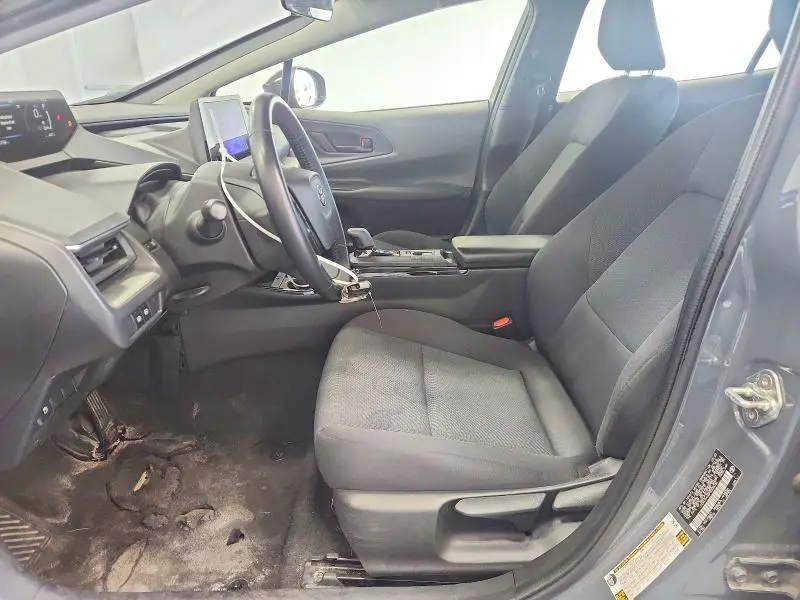 2023 TOYOTA PRIUS LE  