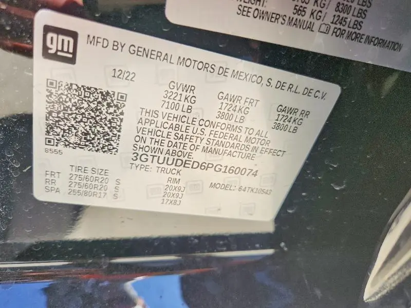 2023 GMC SIERRA K1500 SLT  