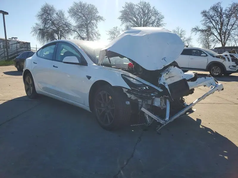 2021 TESLA MODEL 3   