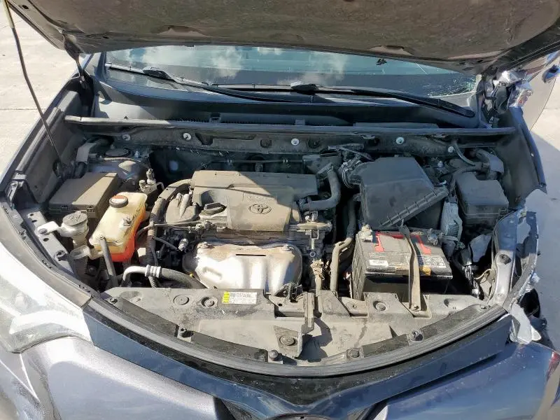 2016 TOYOTA RAV4 SE