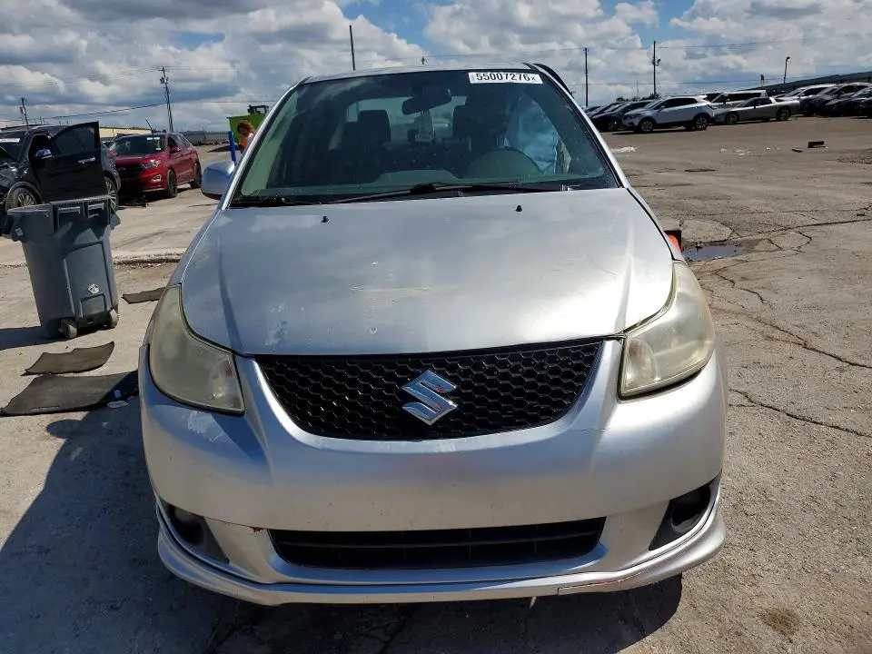 2013 SUZUKI SX4 LE  