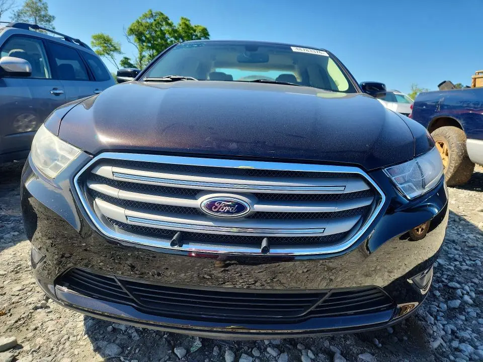 2013 FORD TAURUS SEL  