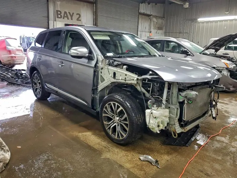2017 MITSUBISHI OUTLANDER SE  