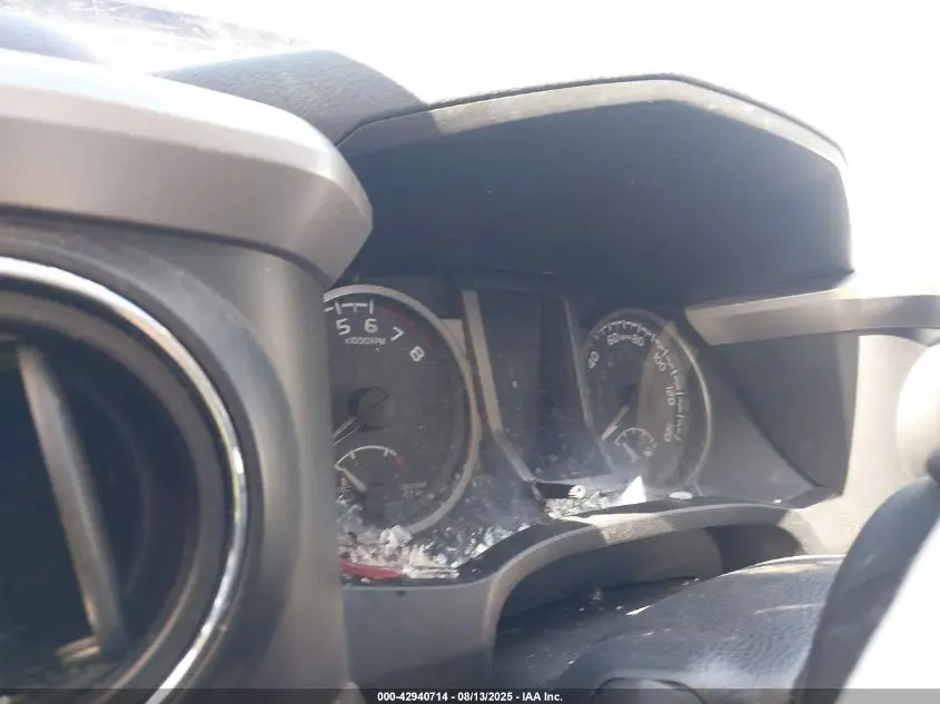 2018 TOYOTA TACOMA SR5 V6