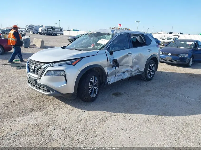 2021 NISSAN ROGUE SV FWD
