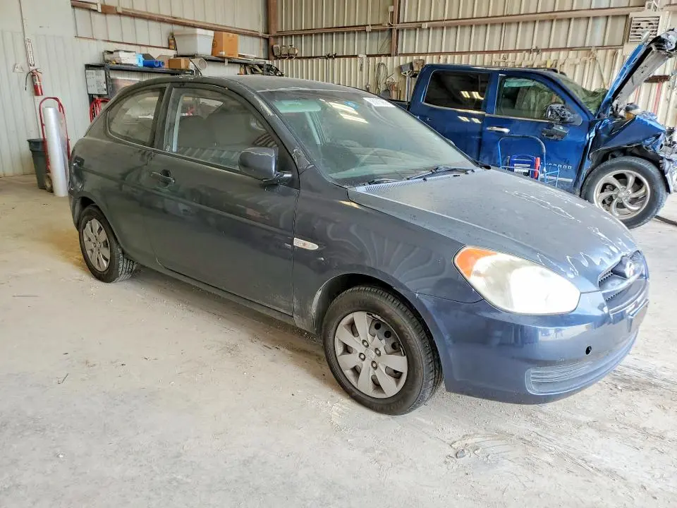 2011 HYUNDAI ACCENT GL  