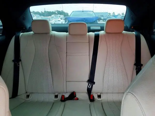 2019 MERCEDES-BENZ E 300  