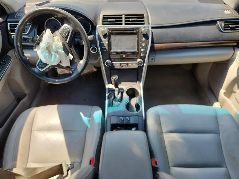 2015 TOYOTA CAMRY XLE  
