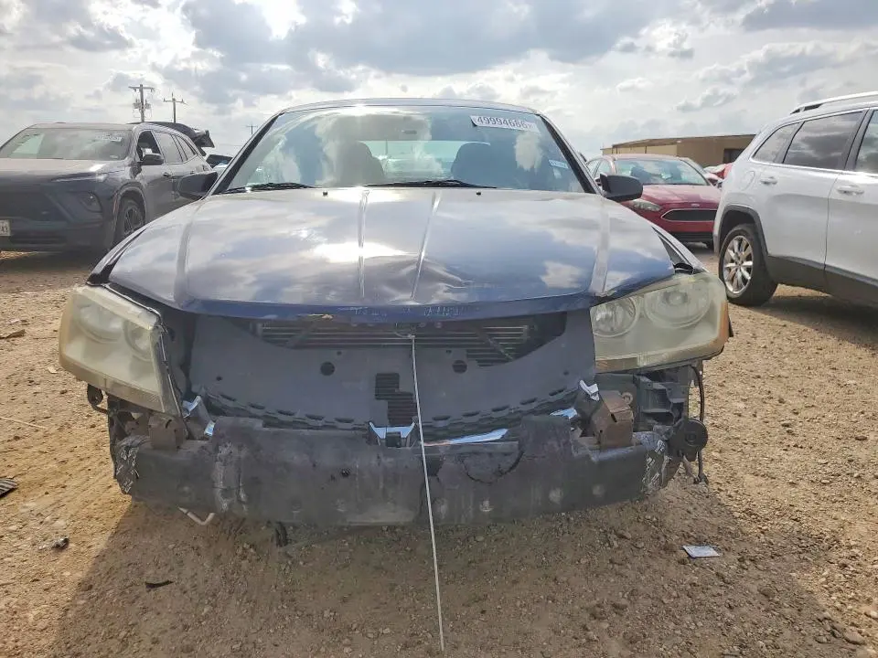 2013 DODGE AVENGER SE  