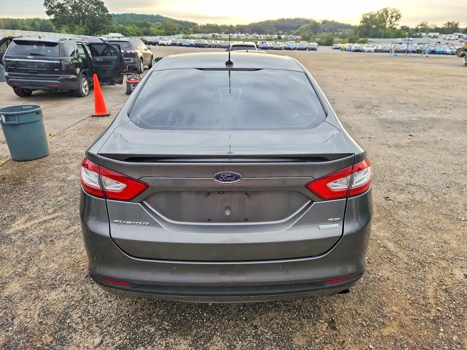2014 FORD FUSION SE  