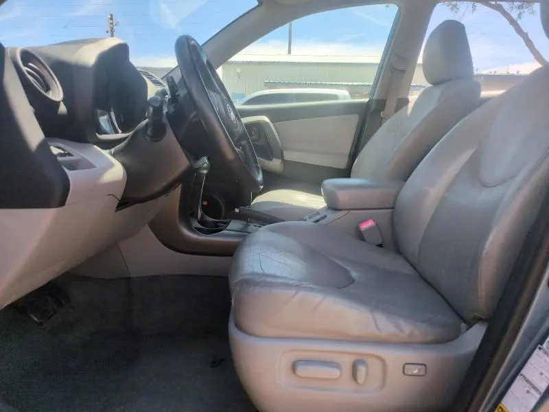 2010 TOYOTA RAV4 LIMITED  