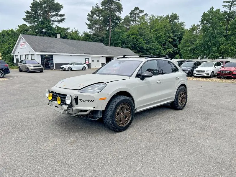 2021 PORSCHE CAYENNE TURBO  
