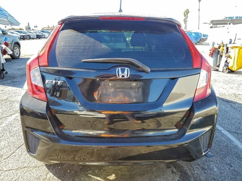 2016 HONDA FIT LX  