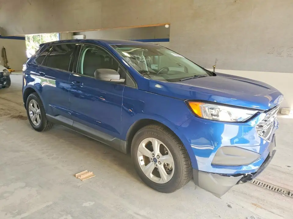 2020 FORD EDGE SE  