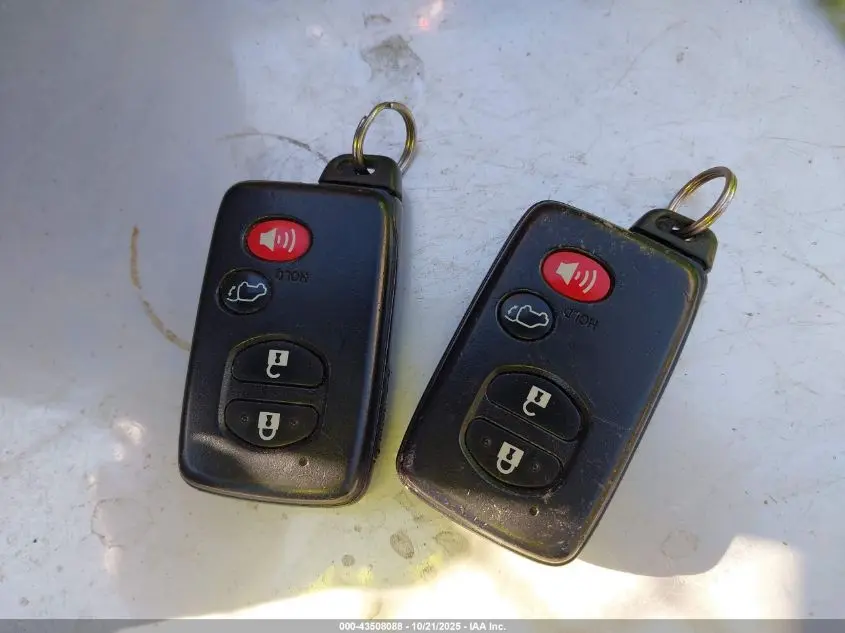 2010 TOYOTA HIGHLANDER LIMITED V6