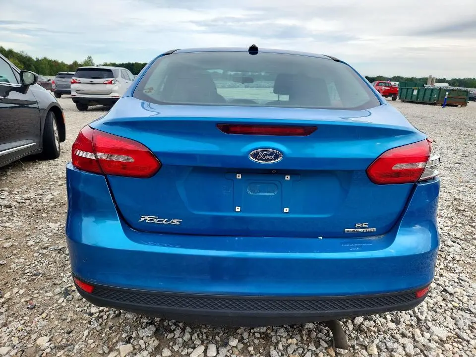 2016 FORD FOCUS SE  