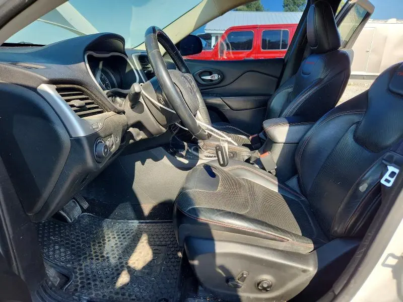2015 JEEP CHEROKEE TRAILHAWK  