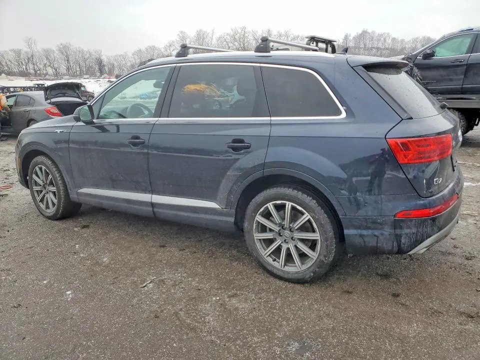 2017 AUDI Q7 PRESTIGE  