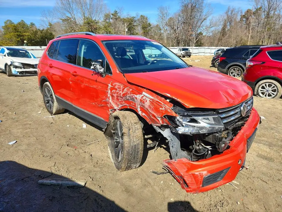 2018 VOLKSWAGEN TIGUAN SE  