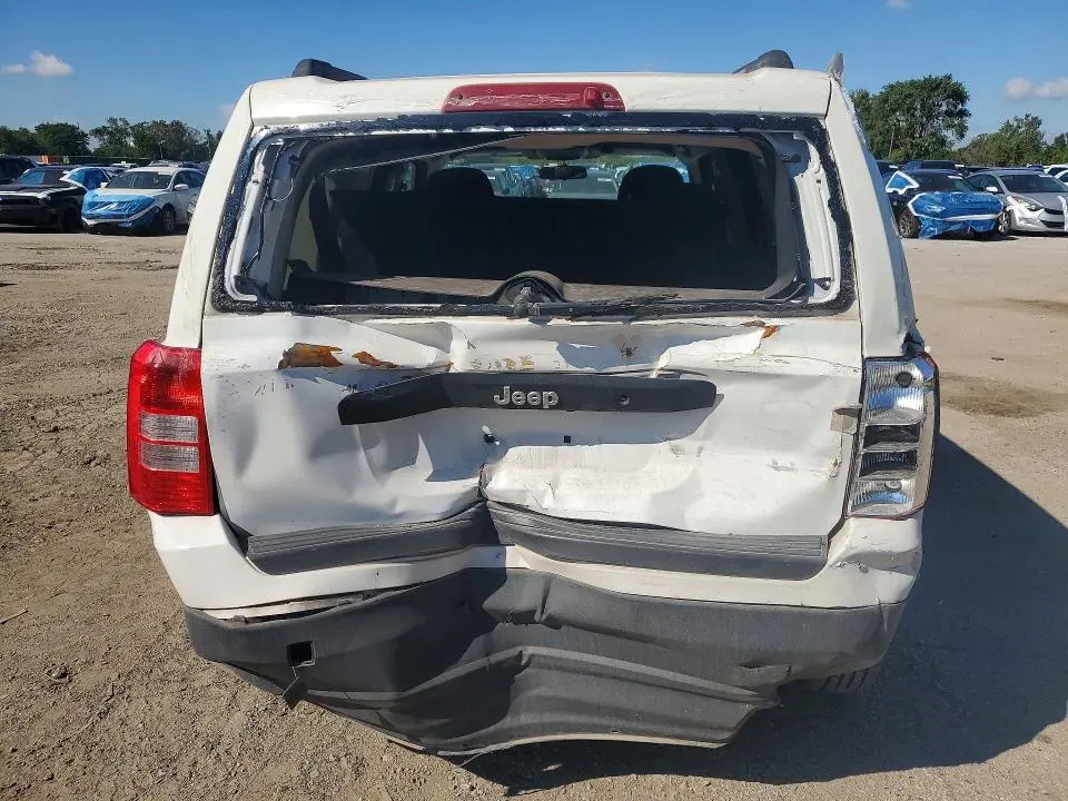 2014 JEEP PATRIOT SPORT  