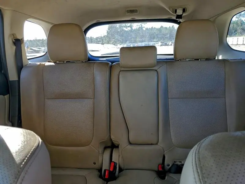 2016 MITSUBISHI OUTLANDER SE  