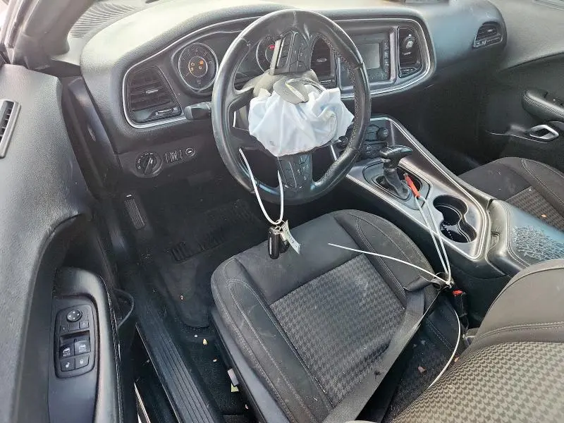 2015 DODGE CHALLENGER SXT